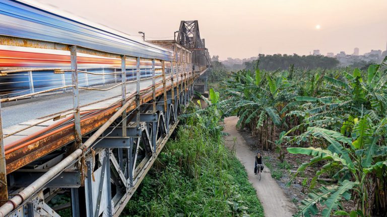 Vietnam Train