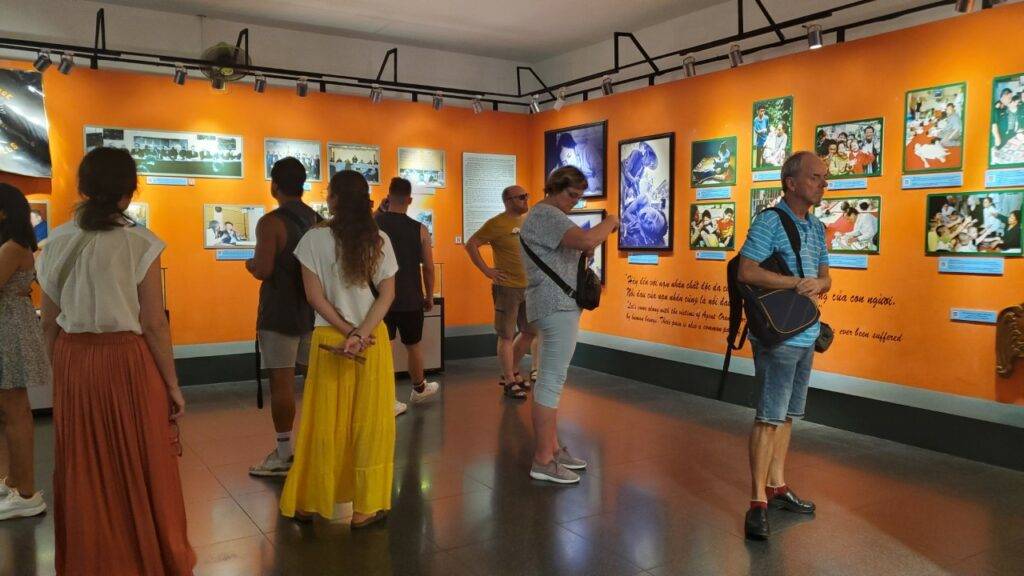 Gäste Kriegsmuseum Saigon