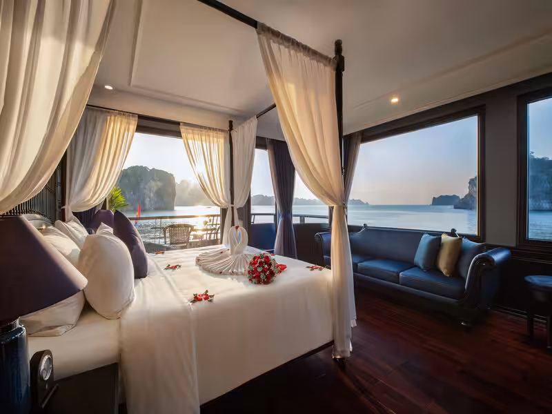 Rosy Cruise Honeymoon Terrace Suite