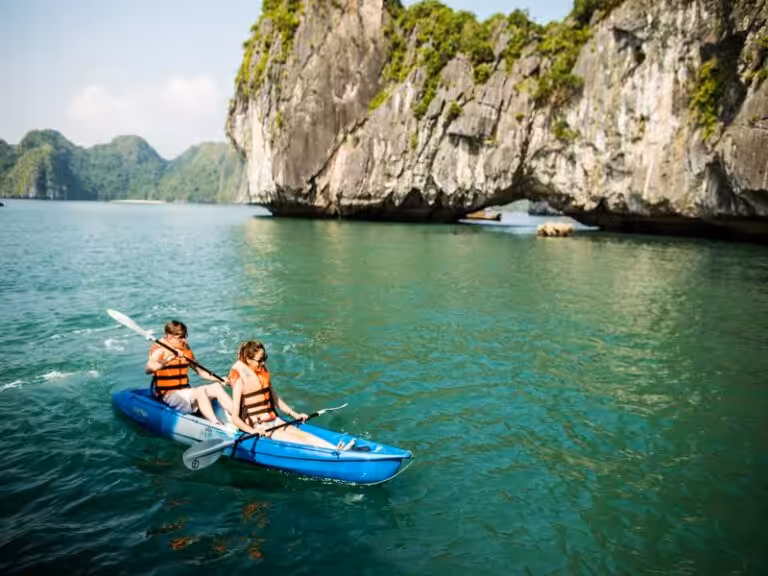 Bhaya Cruises Kayaking