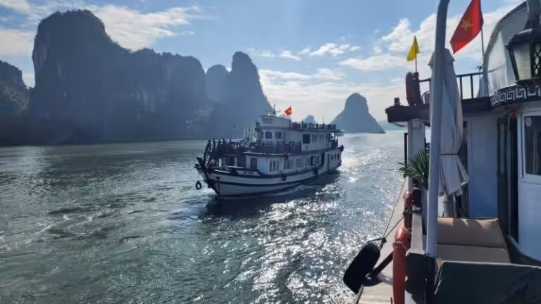Bhaya Legend private cruise